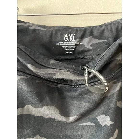 Athleta Girl Camo Lux Print Swing Skort Size Medium 8-10 - Picture 3 of 4